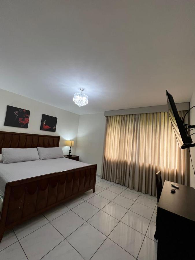 Hotel Casa Pamplona San Salvador Esterno foto